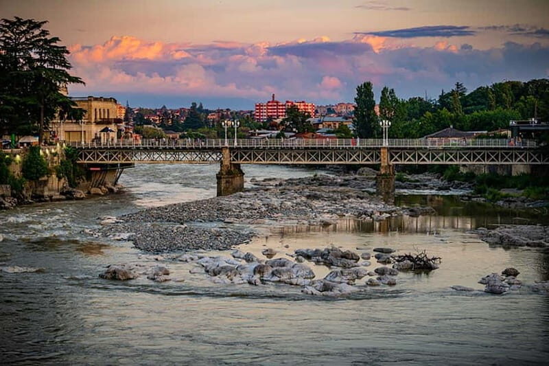 Kutaisi City Walking Tour + Free Wine Tasting - The Itinerary: What Will You See and Do?