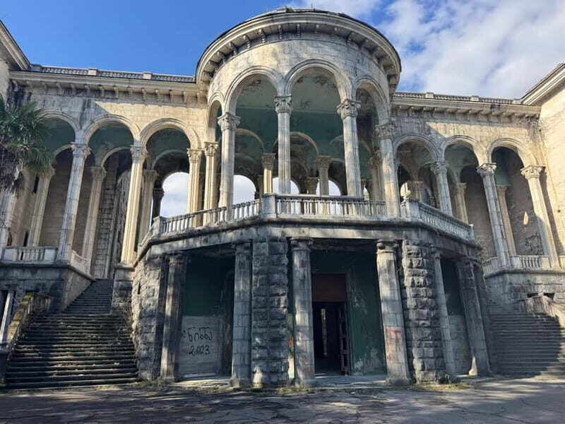 Kutaisi: Tskaltubo Town and Tetra Caves with Wine Tasting - In-Depth Review of the Tour Experience