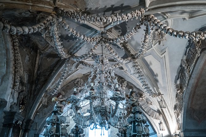 Kutna Hora Private Day Trip From Prague With Lunch, Admission and Local Treat - Tour Highlights