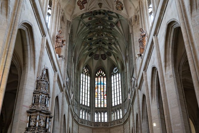 Kutna Hora Private Day Trip From Prague With Lunch, Admission and Local Treat - Provider Information