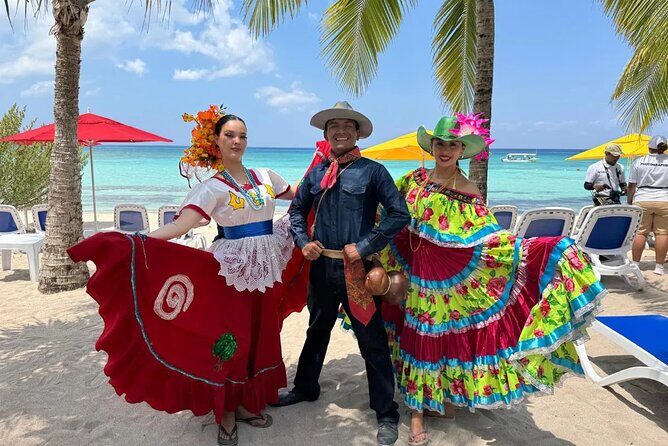 KUZÁ Beach & Adventure Park Deluxe Pass & Zip Line Adventure - FAQ