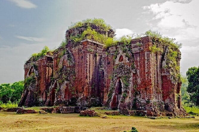 Ky Anh Tunnel & Cham Old Tower By Private Tour History of War - Practical Aspects of the Tour