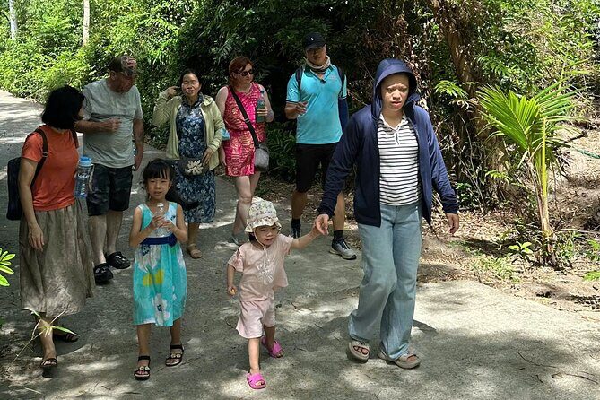 Ky Anh Tunnels My Lai Massacre Private Tour - Who is This Tour Best For?