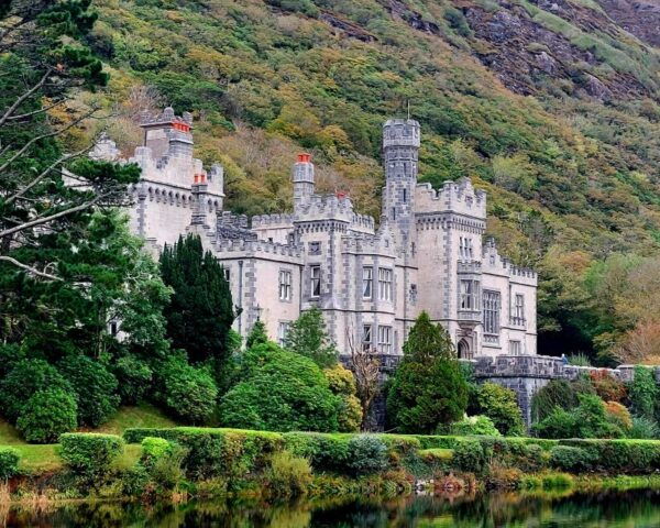 Kylemore, Sheep Farm and Connemara Private Limousine Tour - Common Questions