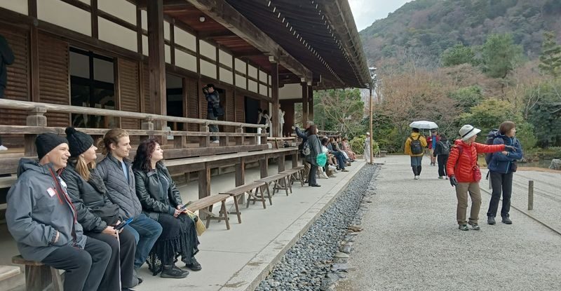 Kyoto 1 Day Golden Route Bus Tour - Kinkakuji and the craft center: check your package