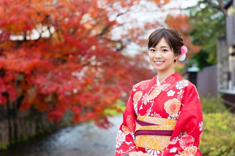 Kyoto 100% Pure Silk Kimono Experience - What the pure-silk label means for your choice