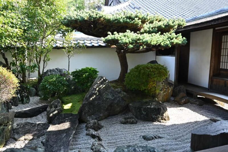 Kyoto: 700-Year-Old Daitokuji & Local Tasting - A Closer Look at the Itinerary