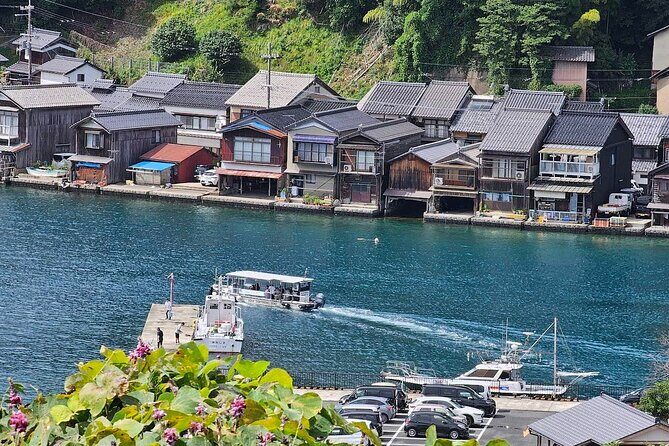 Kyoto Amanohashidate Ine Boathouse and Ine Bay Day Tour - FAQ
