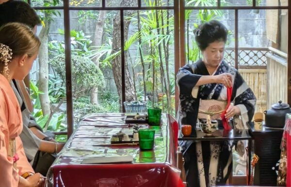 Kyoto: Authentic Table-Style Tea Ceremony in a Kyo Machiya - Frequently Asked Questions