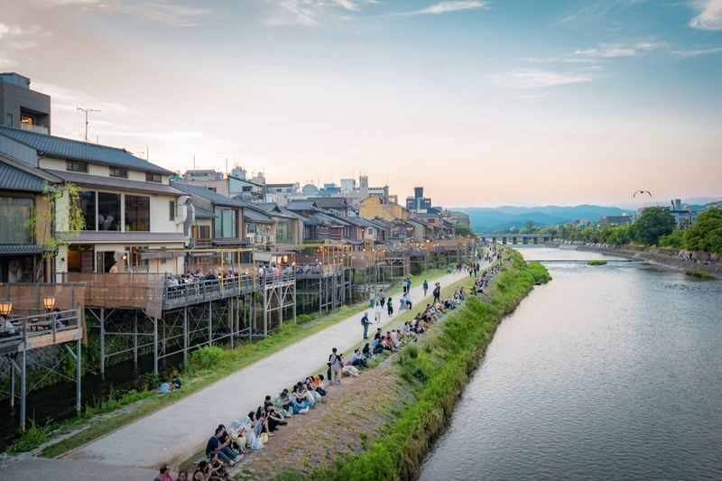 Kyoto Bus Tour: Fushimi, Kiyomizu, Kinkaku-ji & Arashiyama - Arashiyama: bamboo, temple, bridge and shops