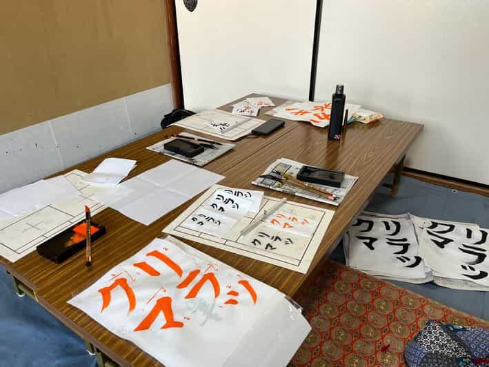Kyoto: Calligraphy class at Buddhist temple in city center - Dive into the Heart of Japan’s Calligraphy Tradition