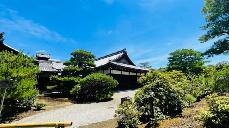 Kyoto Day Tour with Certified Tour Guide & Luxury vehicle - FAQ
