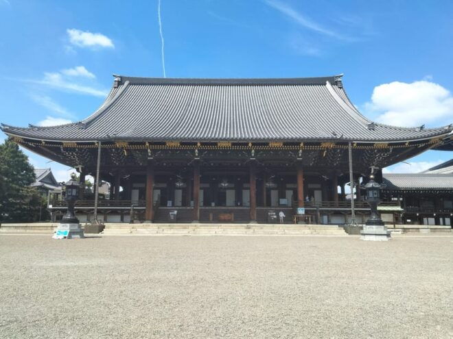 Kyoto: Discover Every Bit of Higashi Honganji Temple, 1.5 H - Architectural Highlights