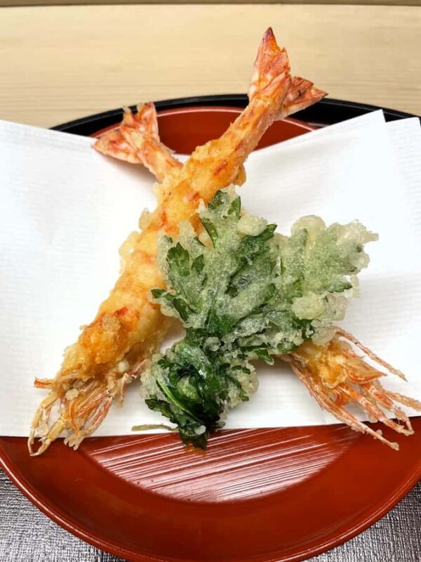 Kyoto: Early Spring Plum Blossom Walk at Kitano Tenmangu - Discovering the Charm of Kitano Tenmangu