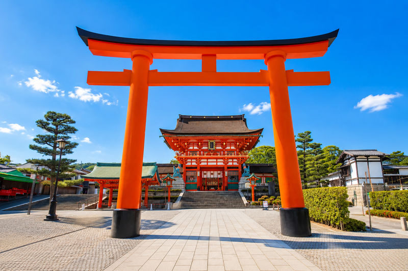 Kyoto Fushimi Inari, Arashiyama Bamboo Forest, Kiyomizu-dera Temple Day Trip from Nagoya (Choose one: A5 Kobe Beef Lunch or Pork Shabu-shabu) - Crowds, timing, and the peak-season trade-off