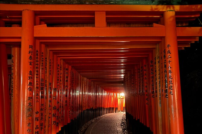 Kyoto Fushimi-Inari Night Walking Tour - Tour Highlights