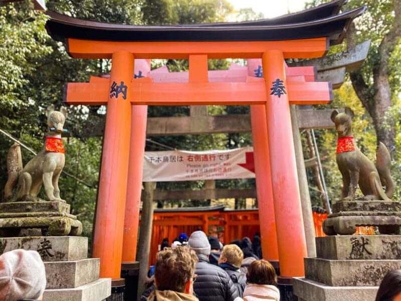 Kyoto: Fushimi Inari Night Walking Tour with Guide - An In-Depth Look at the Kyoto Fushimi Inari Night Walking Tour