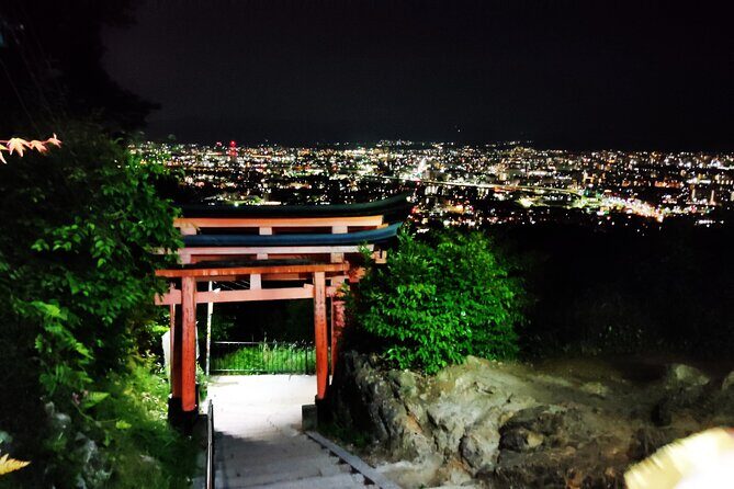 Kyoto: Fushimi Inari Taisha Night Tour with Guide - Authentic Experiences and Insights