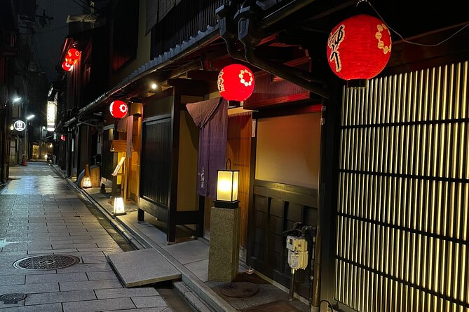 Kyoto Geisha District Walking Tour in Gion - Guided Insights Into Geisha Culture
