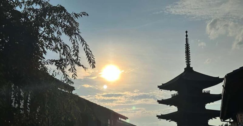 Kyoto: Gion & Geisha district evening tour - Good To Know