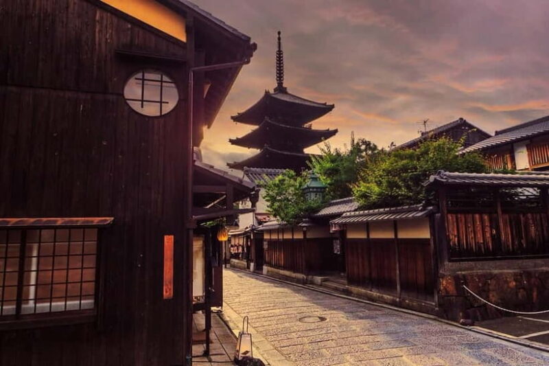 Kyoto: Gion Geisha District & Hidden Gems Walking Tour - Introduction