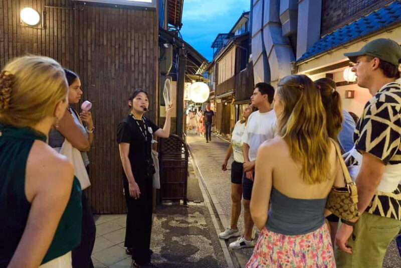 Kyoto: Gion Geisha District Walking Tour - Exploring Kyoto’s Nightlife: An Authentic Cultural Journey