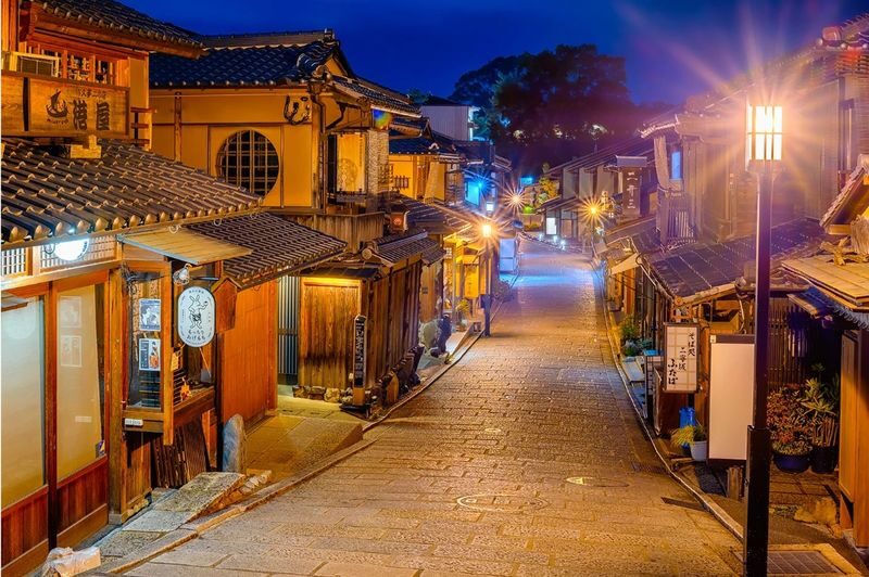 Kyoto Gion Small-Group Night Walk with Local Students - Is $16.59 good value?