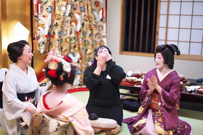 Kyoto Gion Tour Maiko or Geisha Dinner Included - Cancellation Policy