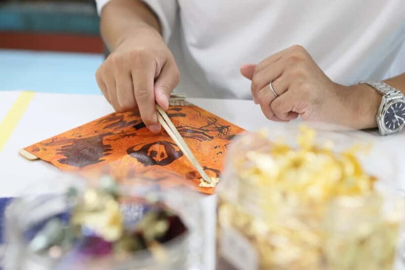 Kyoto: Gold-Leaf Fan Workshop with a Master Craftsman - Kyoto: Gold-Leaf Fan Workshop with a Master Craftsman