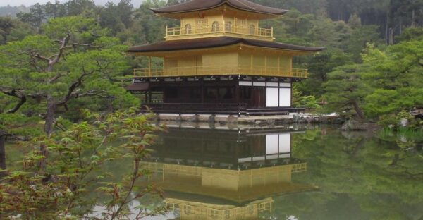 Kyoto: Golden Pagoda, Bamboo, Kiyomizu, Geisha (Italian) - The Sum Up