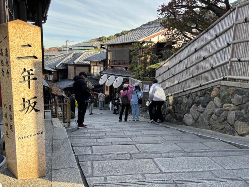 Kyoto: Higashiyama Premium E-Bike Tour with guide - Why This Tour Works Well