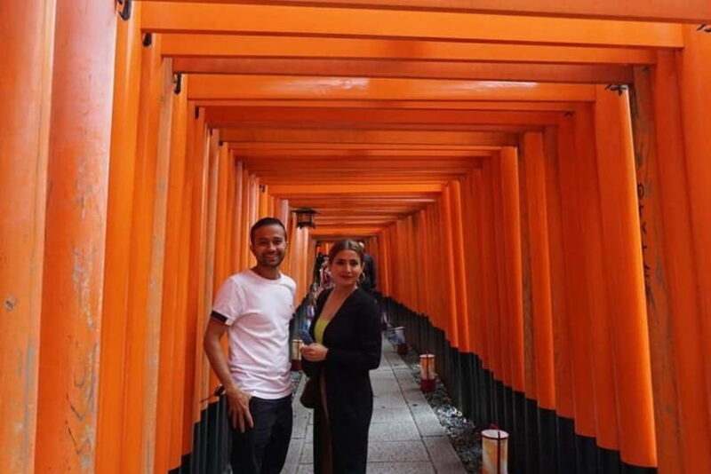 Kyoto Highlights: Gion & Fushimi Inari Tour with Guide - Cultural Highlights: Yasaka Shrine & Kiyomizu-dera