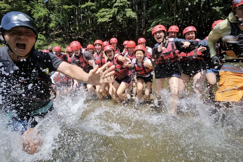 Kyoto Hozugawa River Rafting Experience: Enjoy the Great Outdoors! Free Photo Data - What the price includes