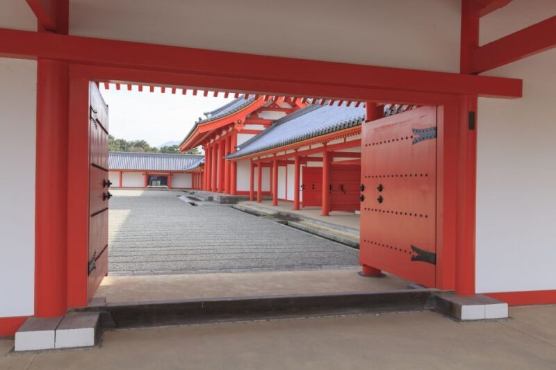 Kyoto: Imperial Palace & Nijo Castle Guided Walking Tour - Who Should Book This Tour?