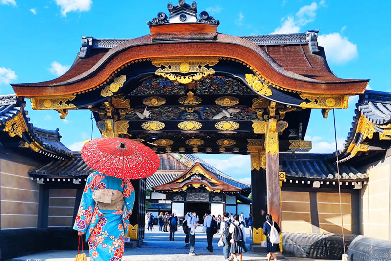 Kyoto In-Depth Tour: Nijo Castle + Kinkaku-ji (Golden Pavilion) + Fushimi Inari-taisha Shrine + Arashiyama Tenryu-ji Temple & Bamboo Grove One Day Tour | Departure from Osaka/Kyoto Available - A one-day sampler, not a slow Kyoto visit