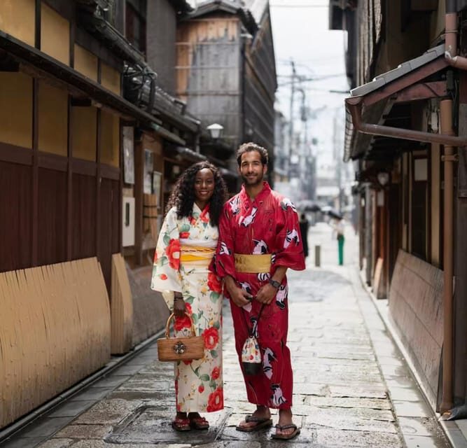 Kyoto Instagram tour with a private photographer. - An Authentic Look at the Kyoto Instagram Tour