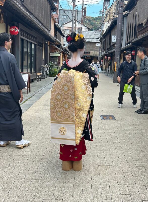 Kyoto Kimono & Gion Private Photography Tour - A private session with a named guide