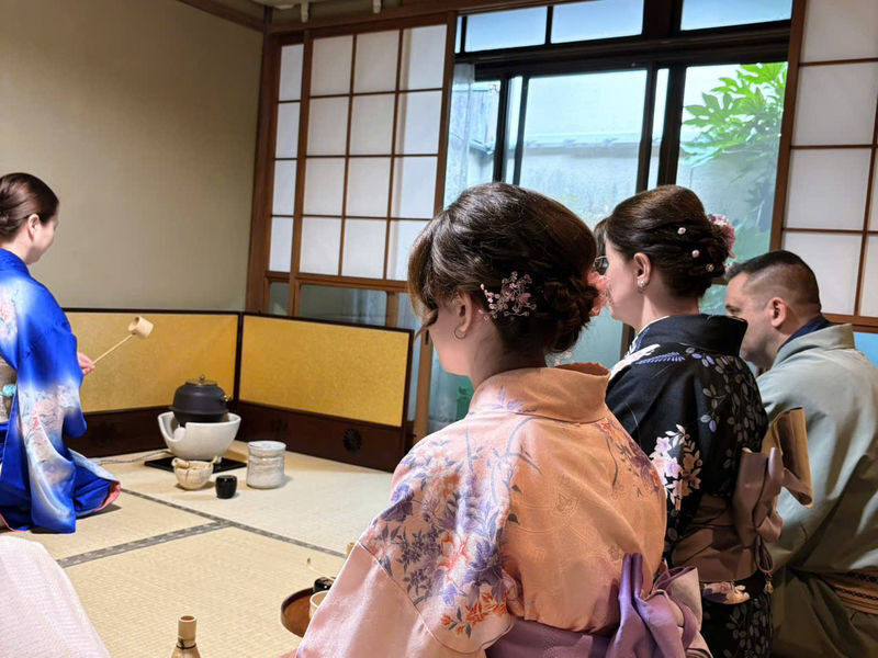 Kyoto: Kimono, Tea Ceremony with Japanese Garden and Studio - What the price buys, and what may cost extra