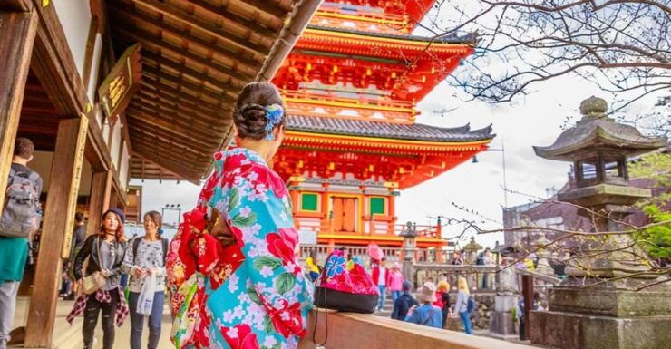 Kyoto: Kiyomizu Area, Fushimi Inari Srine, Kimono Style Trip - Tour Overview and Pricing
