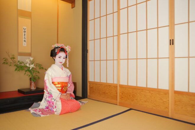 Kyoto Kiyomizuderatemple Child Maiko Shoot Plan(Girls Only) - Make-up and Dressing Options