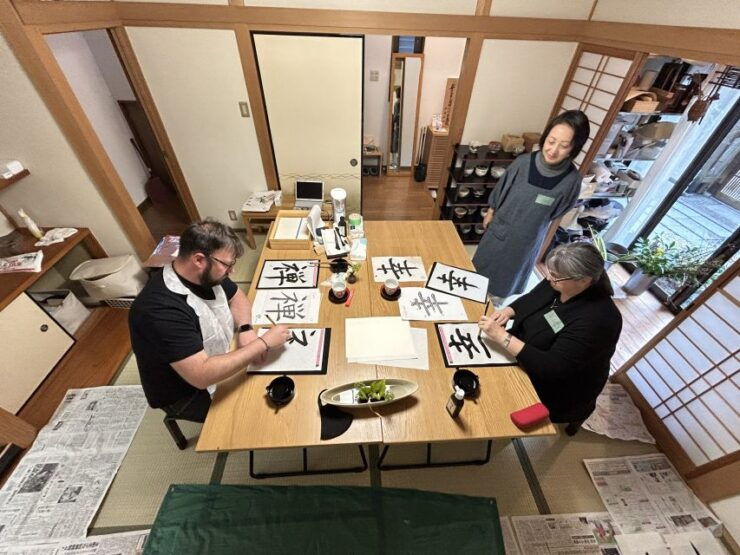 Kyoto: Local Home Visit Japanese Calligraphy Class - Activity Details