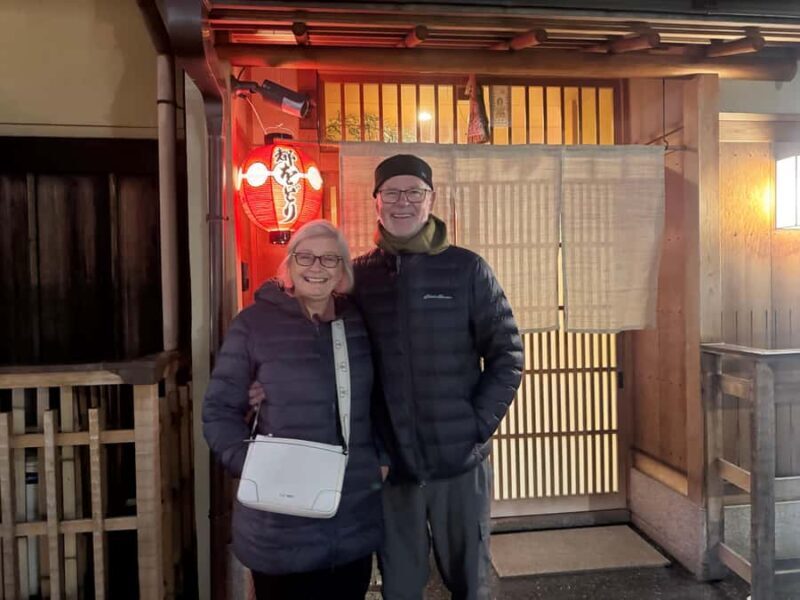 Kyoto Magical Night English Tour: Gion & Fushimi Inari - What Travelers Like About This Tour