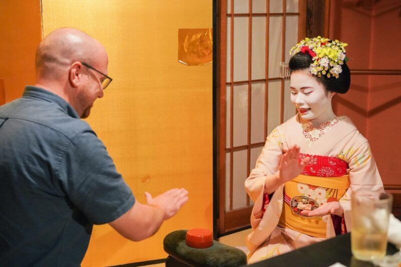 Kyoto: Maiko Dinner in Traditional Restaurant and Tour - Kyoto: Maiko Dinner in Traditional Restaurant and Tour — A Detailed Look