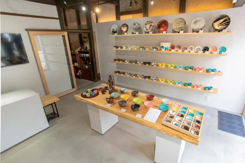 Kyoto: Make Zen Garden and Taste Matcha in Pottery Shop - An In-Depth Look at the Experience