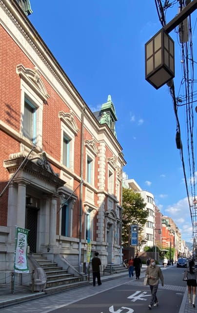 Kyoto Modern Architecture Tour: Sanjo Area - Accessibility Features