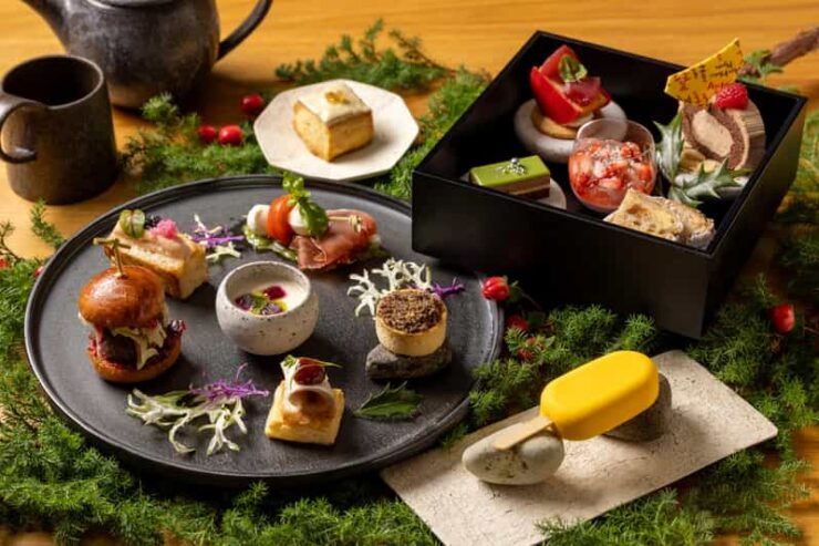Kyoto Modern Architecture Tour: Sanjo Area W/ Afternoon Tea - Experience Highlights