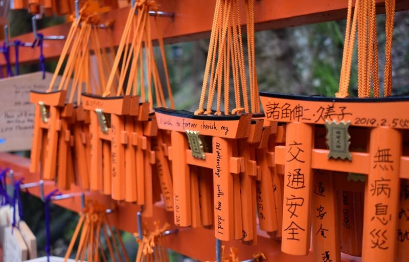 Kyoto Nara Day Trip [with Fried Chicken Set Meal] - Kiyomizu-dera Temple, Fushimi Inari-taisha Shrine, Nara Park, Todai-ji Temple Day Trip (Pick-up available in Osaka and Kyoto) - What the guide can add