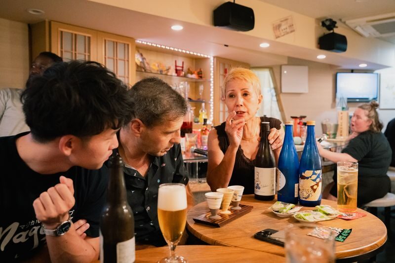 Kyoto Night Pub Crawl: Pontocho & Gion Hidden Alley Bars Tour - The real cost and what you get