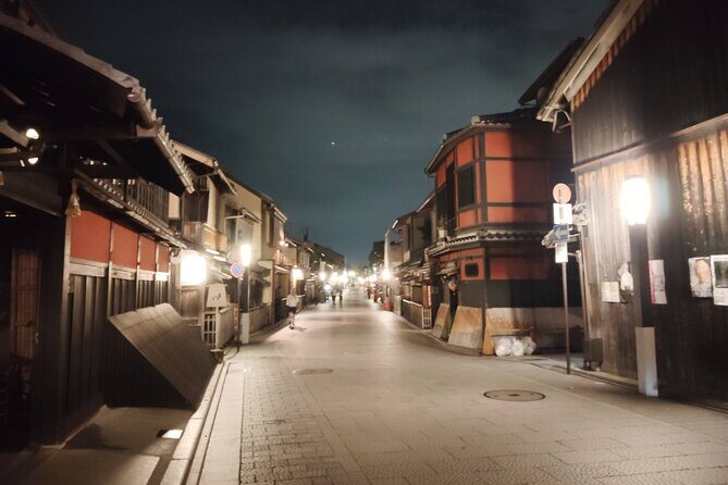 Kyoto: Night Stroll Through the Enchanting Gion District - Discovering Kyoto After Dark: A Full Breakdown