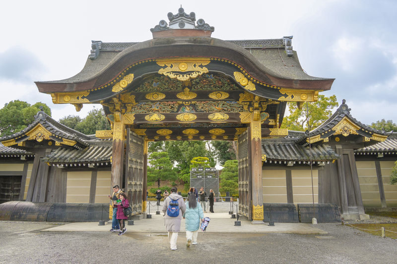 Kyoto: Nijo, Bamboo Grove, Golden Pavilion & Fushimi Inari Bus Tour - Is the price worth it?